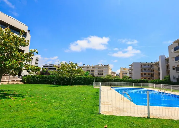 Litoral Costa Dorada - Goleta Only Families Апартаменты *